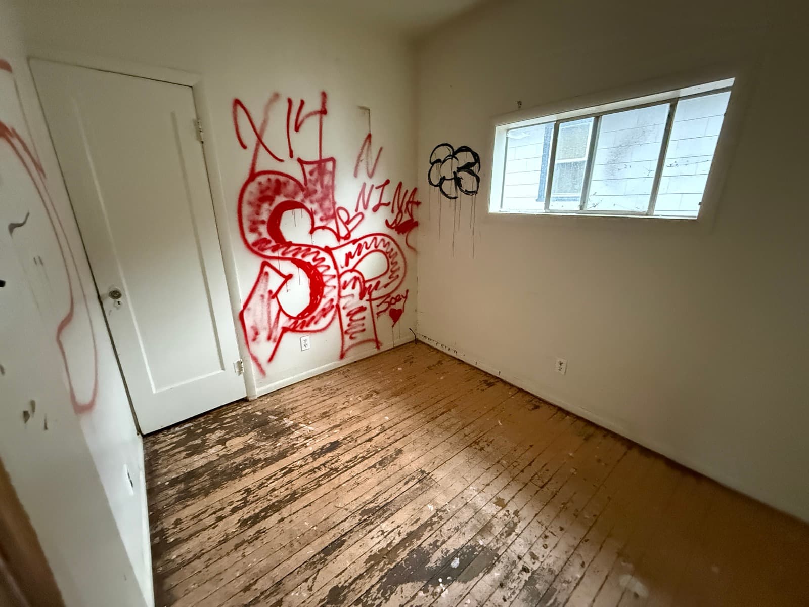 Bedroom, before renovation