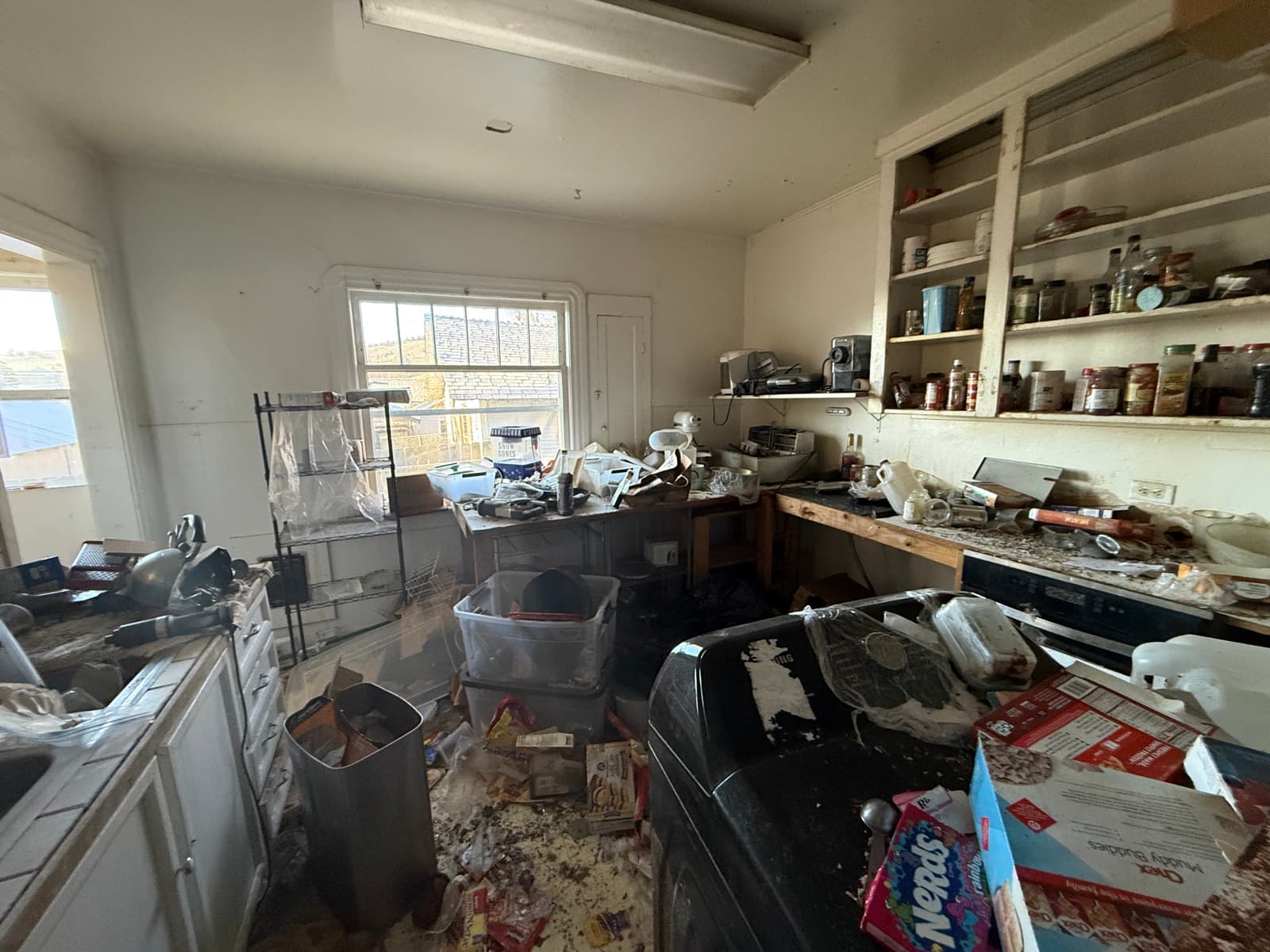 Kitchen, before renovation